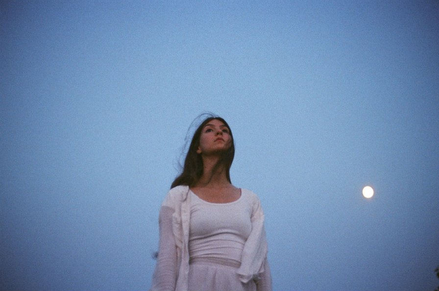 Listen: Weyes Blood covers Soft Machine and Fred Neil on new single